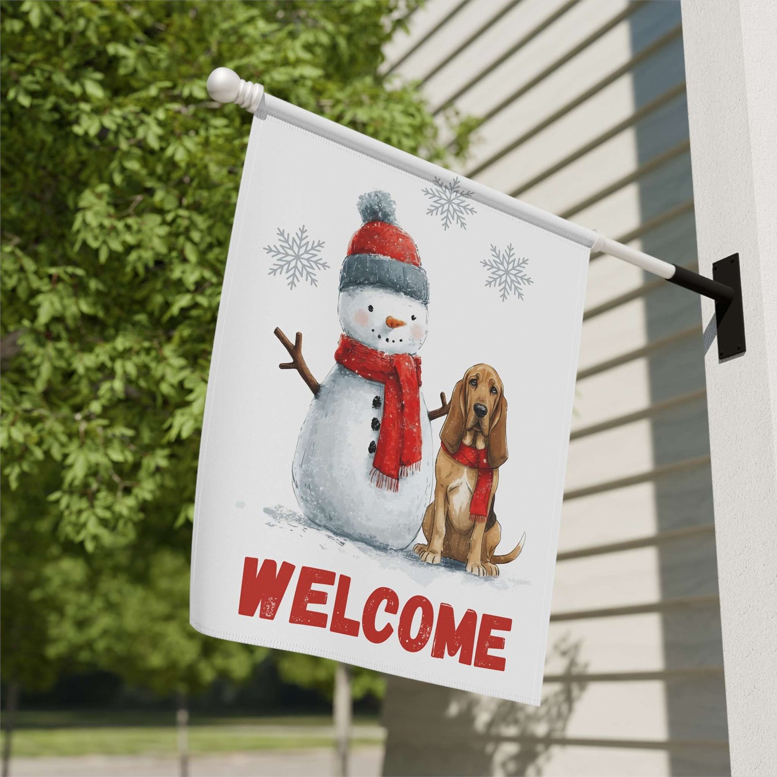 Bloodhound and Snowman Welcome Garden Flag - Image 9